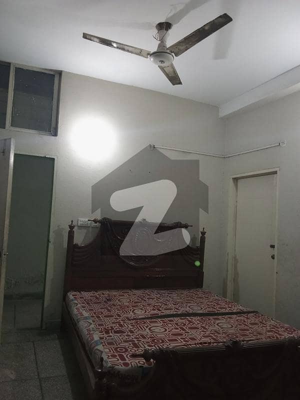 Room Available For Rent In Moon Market Faisal Town
