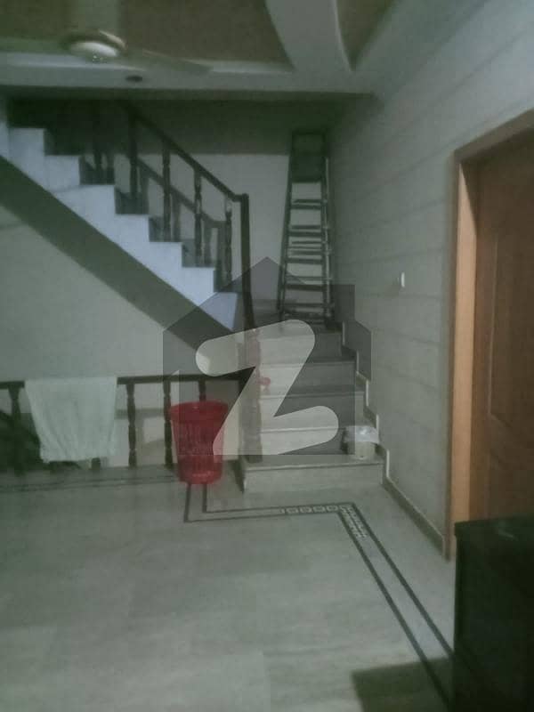 واپڈا ٹاؤن فیز 1 واپڈا ٹاؤن,لاہور میں 3 کمروں کا 5 مرلہ مکان 65.0 ہزار میں کرایہ پر دستیاب ہے۔