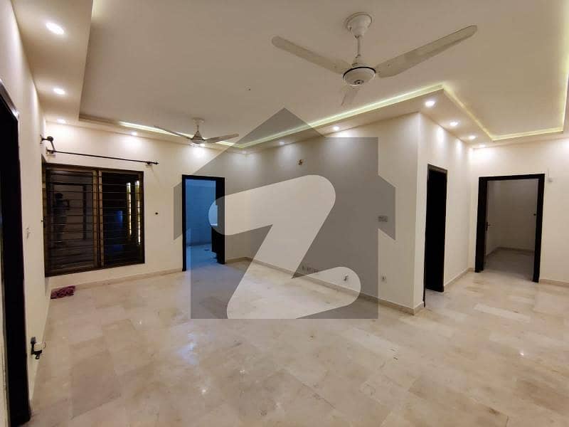14 Marla House For Rent In Bahria Town Phase 8