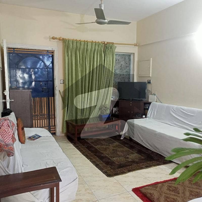 کلفٹن ۔ بلاک 7 کلفٹن,کراچی میں 2 کمروں کا 5 مرلہ فلیٹ 60.0 ہزار میں کرایہ پر دستیاب ہے۔
