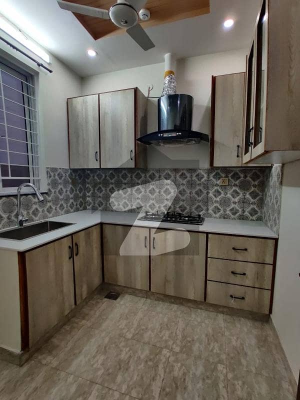 In Punjab Small Industries Colony 7 Marla House For rent In Punjab Small Industries Colony 7 Marla House For rent