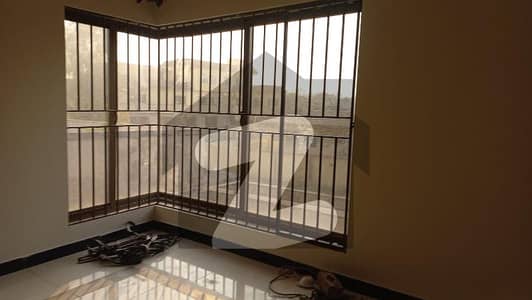 چک شہزاد اسلام آباد میں 3 کمروں کا 1 کنال بالائی پورشن 65.0 ہزار میں کرایہ پر دستیاب ہے۔