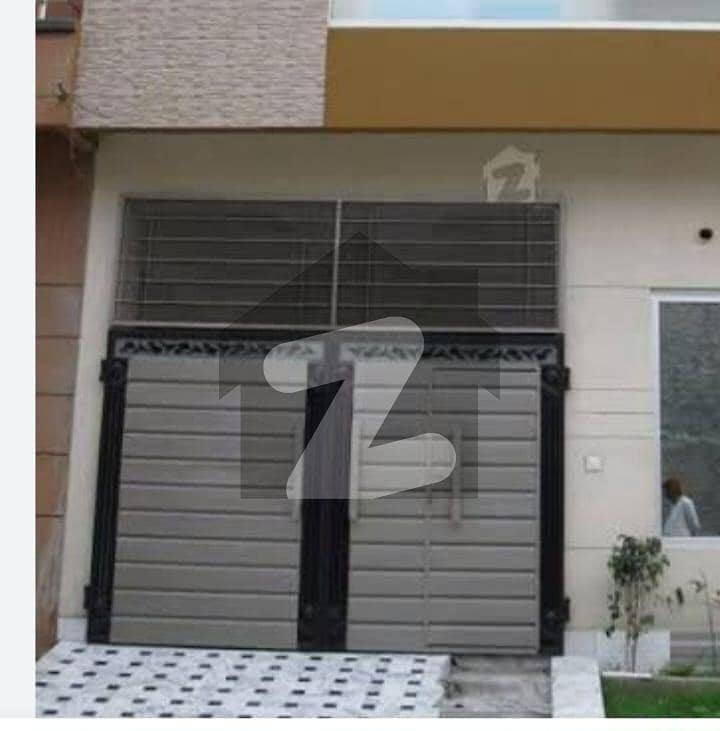 Eden Garden Society Boundary Wall Canal Road Faisalabad 2.5 Marla Double Storey House For Rent 3 Bedroom Attached Bath Attached