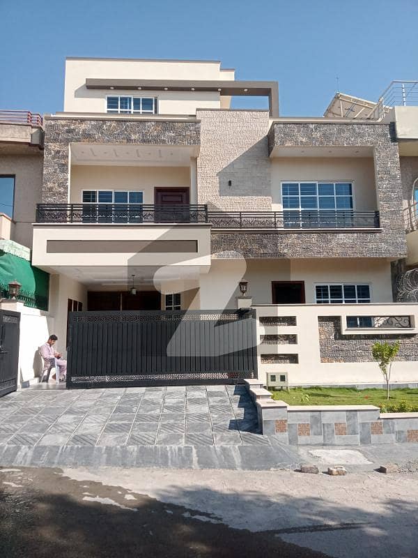 35x70 Modern Luxury Beautiful House Available For Sale In G-13 Islamabad