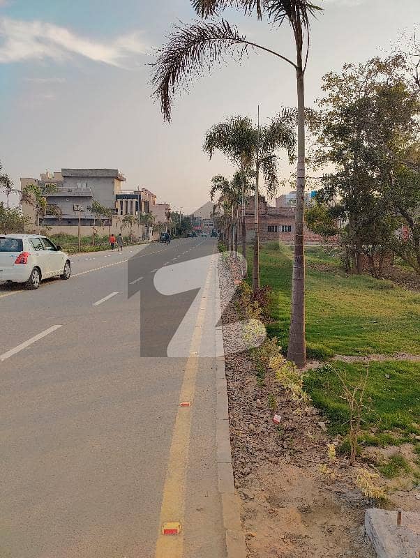 پارک لین سٹی لاہور - جڑانوالا روڈ,لاہور میں 3 مرلہ رہائشی پلاٹ 14.25 لاکھ میں برائے فروخت۔