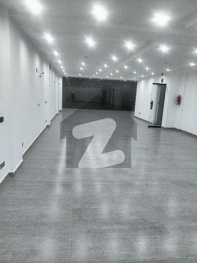 DHA Phase 5 Good Location 4 Marla Floor Available