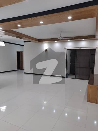 G 9 Upper Portion For Rent