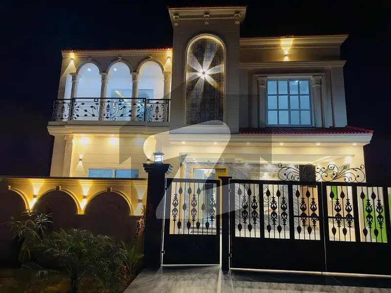 9 Marla Beautiful Luxurious Spanish House Available For Sale In Buch Villas Multan