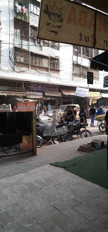گارڈن ویسٹ کراچی میں 10 مرلہ دکان 2.5 کروڑ میں برائے فروخت۔