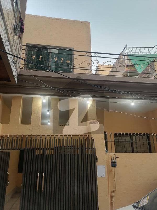 کیولری گراؤنڈ لاہور میں 3 کمروں کا 5 مرلہ مکان 1.49 کروڑ میں برائے فروخت۔