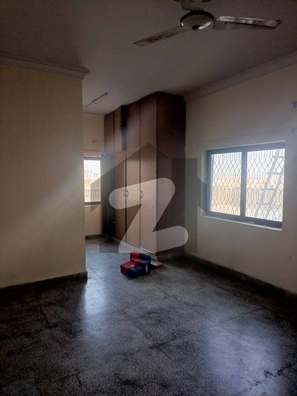 Double story house for rent in line 5 near range road rwp