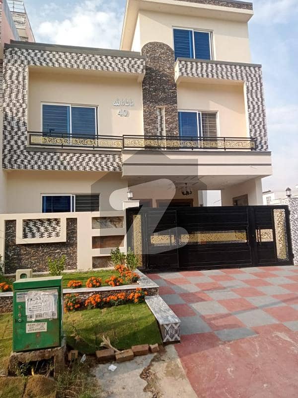 30x60 Beautiful Designer House Available For Sale In G-13 Islamabad At Lucrative Location