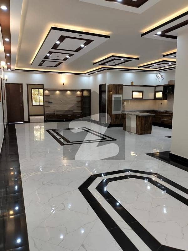 400 Square Yards House For Sale In Gulistan-e-Jauhar