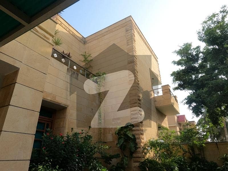ڈی ایچ اے فیز 6 ڈی ایچ اے ڈیفینس,کراچی میں 5 کمروں کا 1 کنال مکان 13.0 کروڑ میں برائے فروخت۔