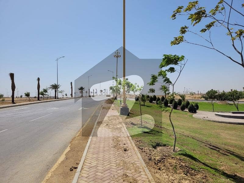 125 Square Yards Commercial Plot In Bahria Town - Precinct 16 Is Available