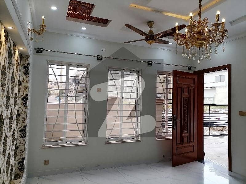 10 Marla House Situated In Bahria Town Phase 4 For sale Bahria Town