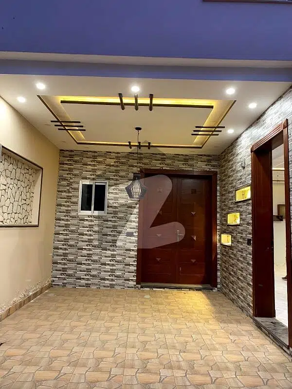 5 Marla Gas House Available For Rent In Shalimar Colony