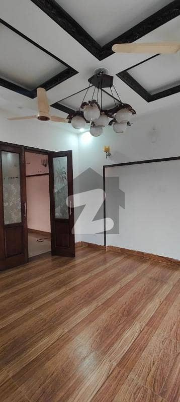 گارڈن ٹاؤن - طارق بلاک گارڈن ٹاؤن,لاہور میں 4 کمروں کا 10 مرلہ مکان 1.3 لاکھ میں کرایہ پر دستیاب ہے۔