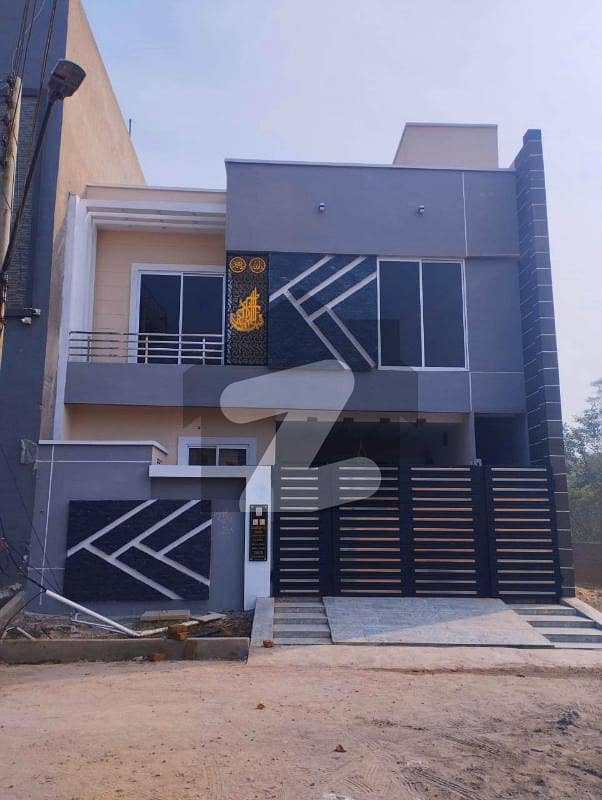 Punjab University Near Wapda 7.75 Marla Owner Build Incomplete House For Sale