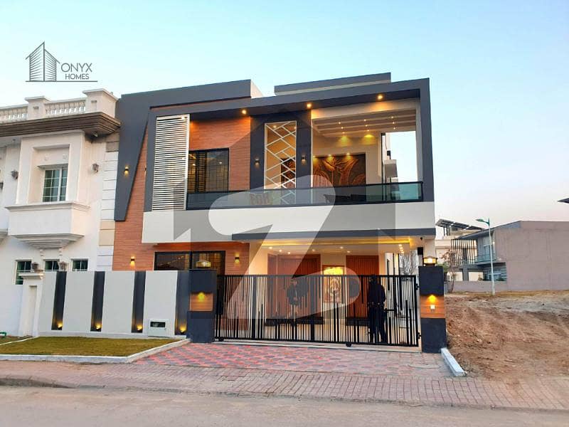 Designer House At A Prime Location Of Bahria Overseas