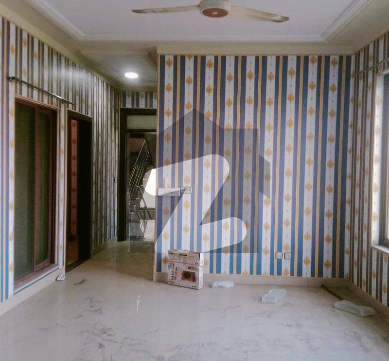 2 BEDROOMS APARMENT FOR RENT,EX AIR AVENUE,DHA PHASE 8,LAHORE CANTT.