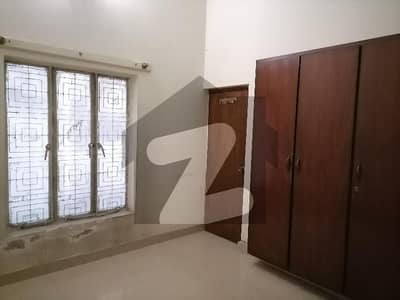 10 Marla House Situated In Allama Iqbal Town For Rent