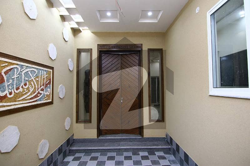 کینال روڈ فیصل آباد میں 3 کمروں کا 2 مرلہ مکان 87.0 لاکھ میں برائے فروخت۔