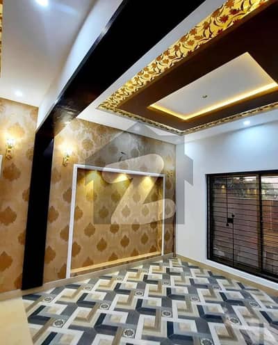 بحریہ نشیمن ۔ زِنیا بحریہ نشیمن,لاہور میں 3 کمروں کا 5 مرلہ مکان 1.33 کروڑ میں برائے فروخت۔