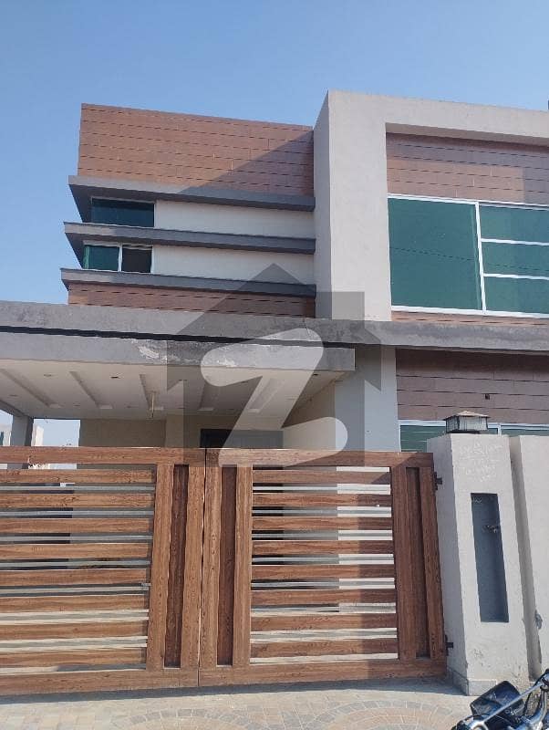 11 Marla Luxury Modern Corner House available for Rent in Banker's Avenue Society Bedian Road Lahore