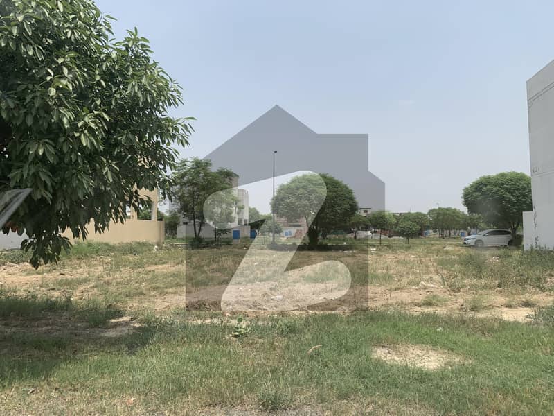 5 MARLA RESIDENTIAL PLOT BLOCK "2M" IS UP FOR SALE
