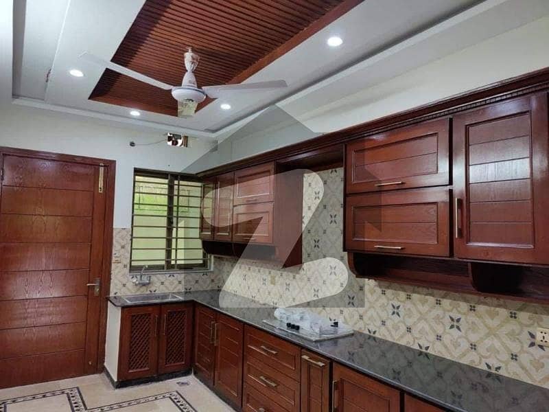 12marla full house available for rent inG-15 F-15 12marla full house available for rent inG-15 F-15