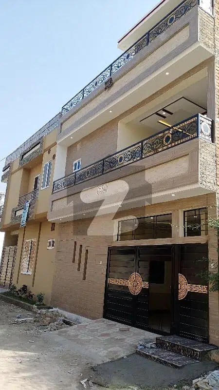 5 Marla House Available For Sale in Arbab Cottage Warsak Road