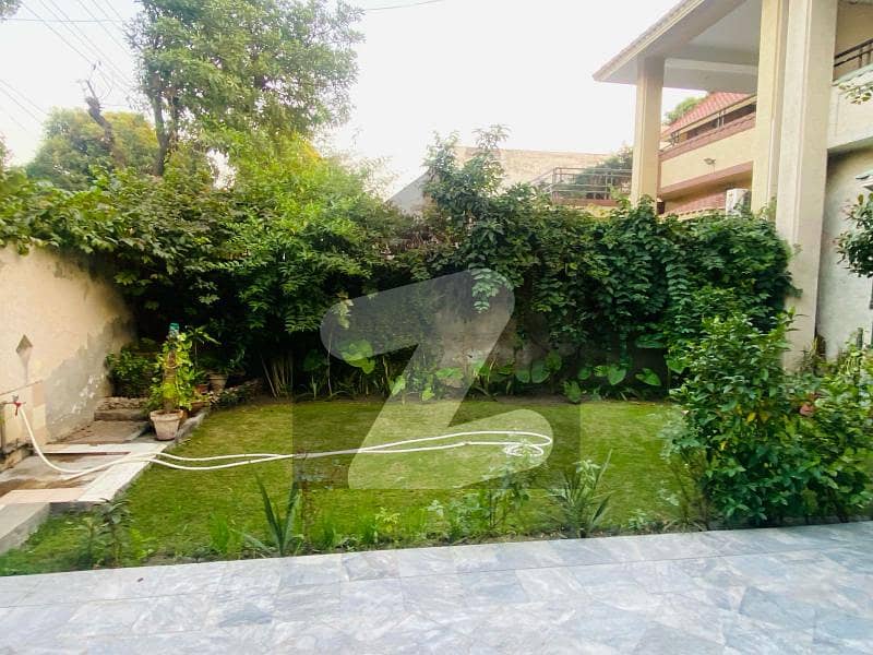 Real Pictures Kanal Old House For Sale In DHA Phase 1-L-Lahore