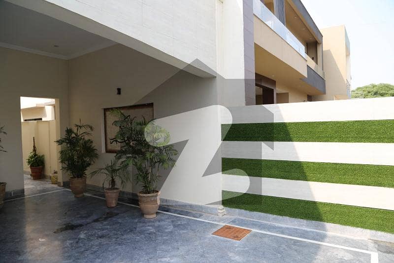1 Kanal Double Story Used House For Sale In Block D Izmir Town