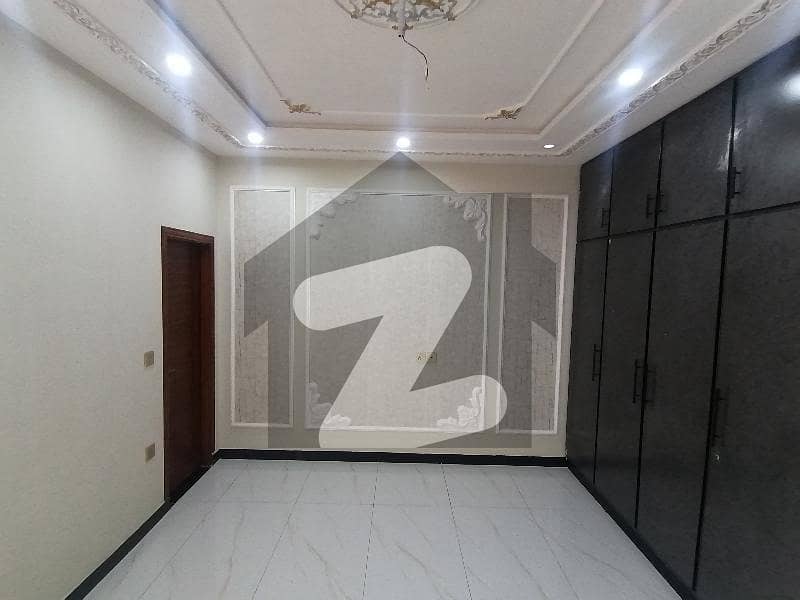 Prime Location 16 Marla Upper Portion For rent In Rs. 30000 Only