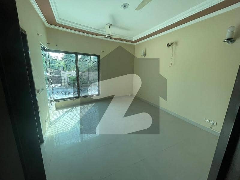 BEAUTIFUL HOUSE AVAILABLE FOR RENT IN ASKARI 10 SECTOR D LAHORE