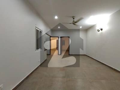 3 Bed Drawing Dining Lift &Amp; Car Parking Flat Available For Rent