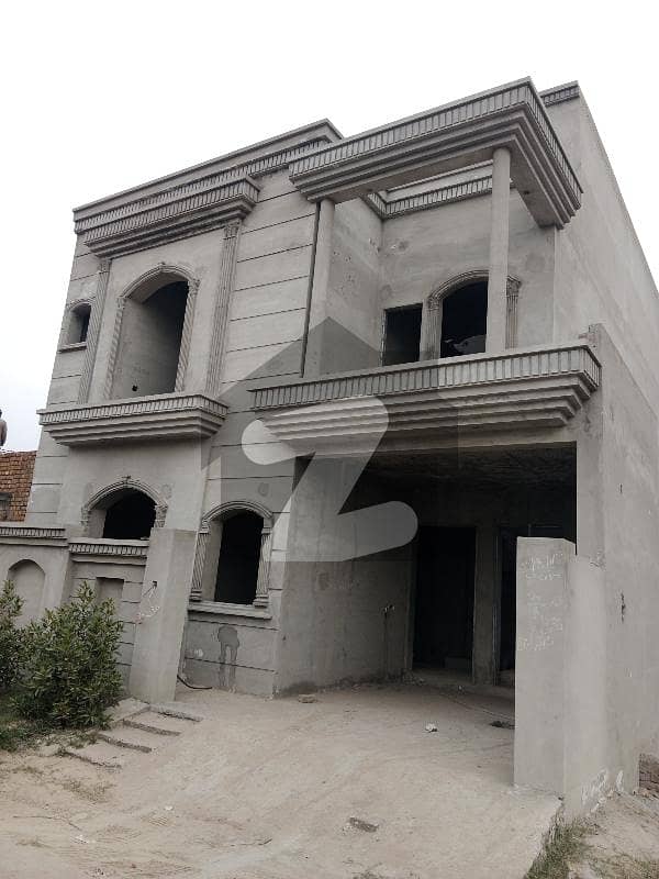 Hot Location 7Marla Gray Structure House For Sale in Al Kabir Town Block D