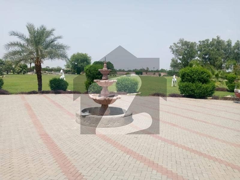 5 Acre Luxurious Farmhouse For Sale In Spring Meadows on Bedian Road Lahore