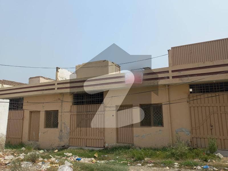 حکیم آباد نوشہرہ میں 9 کمروں کا 10 مرلہ مکان 90.0 لاکھ میں برائے فروخت۔