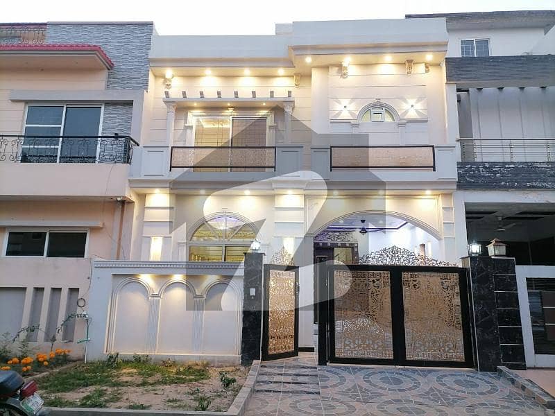 Your Ideal Prime Location 5 Marla Brand New Beautiful House Just Become Available In Citi Housing Gujranwala (Block-DD) For Sale