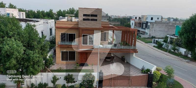 25 Marla Upper Portion with Gas 3 Beds Rooms For Rent In Overseas B EXT Bahira Town Lahore