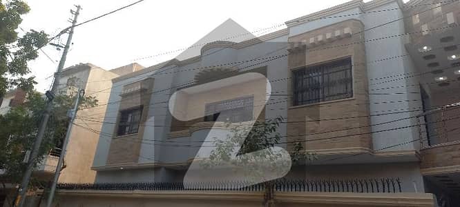 400 Sqr Yards Bungalow On Rent For Residential And Commercial And Silent Commercial Purpose In Gulistan-E-Johar Block 13