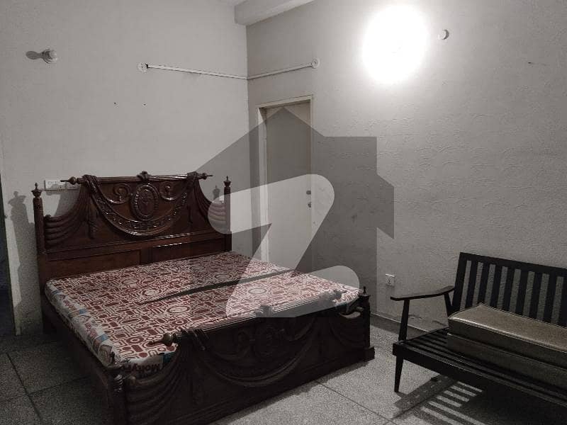 FLTE FOR RENT MODEL TOWN Model Town Block M, Model Town, Lahore