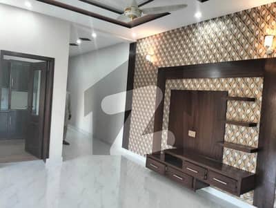 10 Marla Brand New Lower Portion For Rent Nasheman Iqbal Phase 2