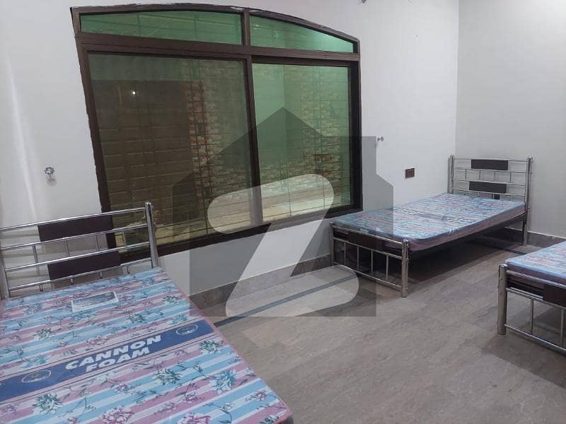 Get A 200 Square Feet Flat For rent In Jail Road Jail Road, Lahore