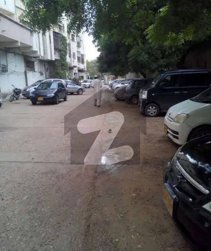 گلستانِِ جوہر ۔ بلاک 16 گلستانِ جوہر,کراچی میں 3 کمروں کا 6 مرلہ فلیٹ 45.0 ہزار میں کرایہ پر دستیاب ہے۔