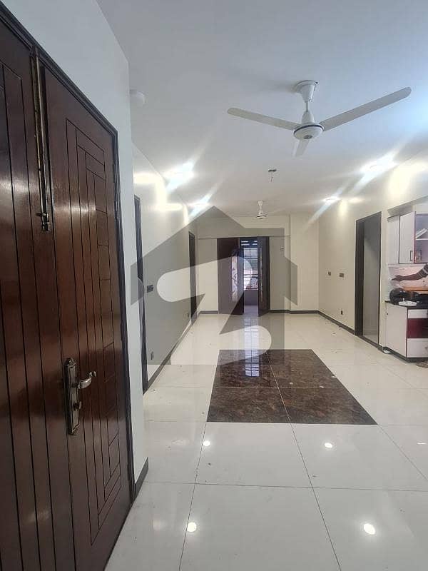 پی ای سی ایچ ایس جمشید ٹاؤن,کراچی میں 5 کمروں کا 9 مرلہ مکان 8.5 کروڑ میں برائے فروخت۔