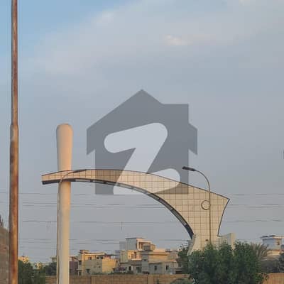 Abdullah Murad Dream City 120 sq yards plot for sale