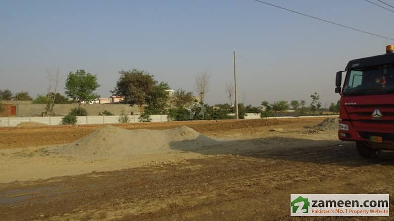 Residential Plot For Sale In Lahore